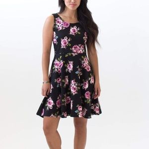 Fit & Flare Love Me Tender